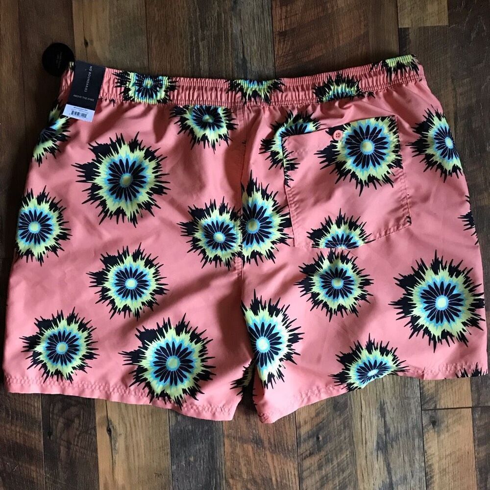 No Boundaries SZ 2XL 44-46 Swim Trunks Shorts Tropical orange tie dye New w/tags - Picture 2 of 4